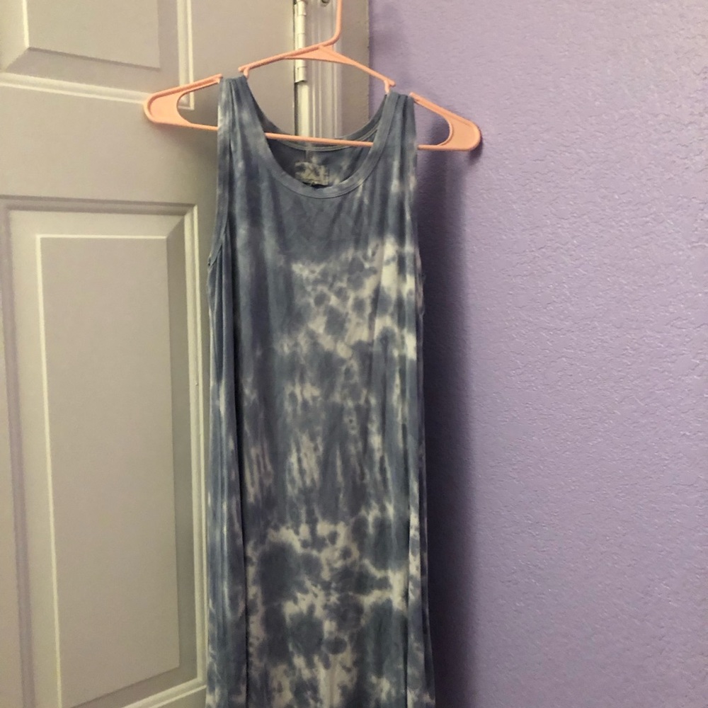 Thread &Supply Blue and White Tie-Dye Sleeveless Dress